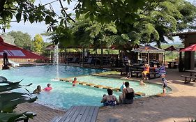 El Roi Guest Lodge
